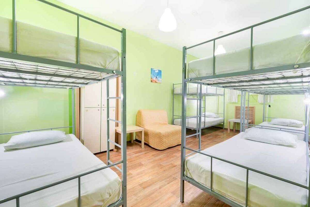 Slaapzaal, gemengde slaapzaal (Bed in 8-Bed Room) | Geluiddichte muren, gratis wifi, beddengoed