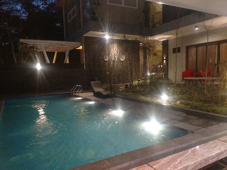 Outdoor pool