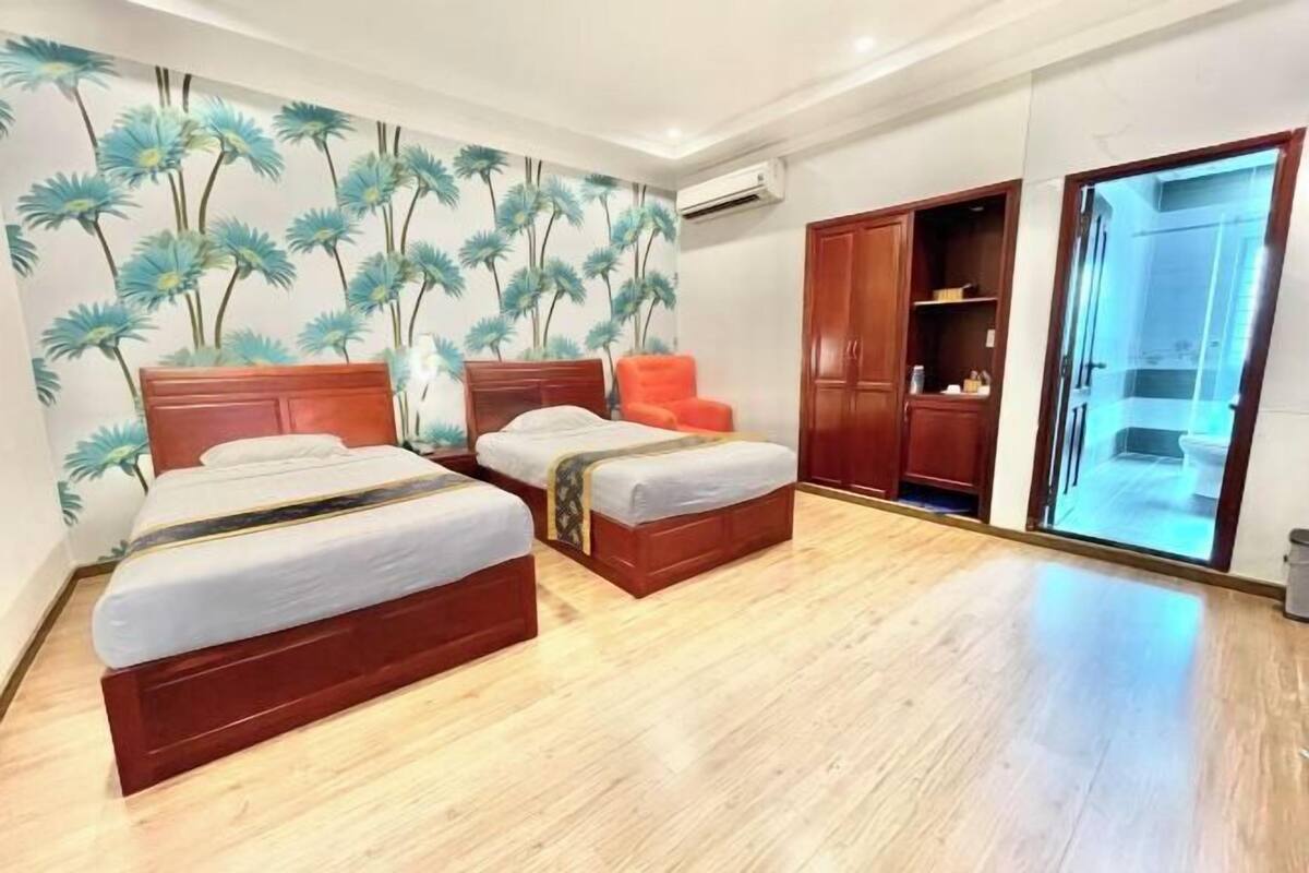 Ropa de cama de alta calidad, colchones con acolchado adicional, minibar