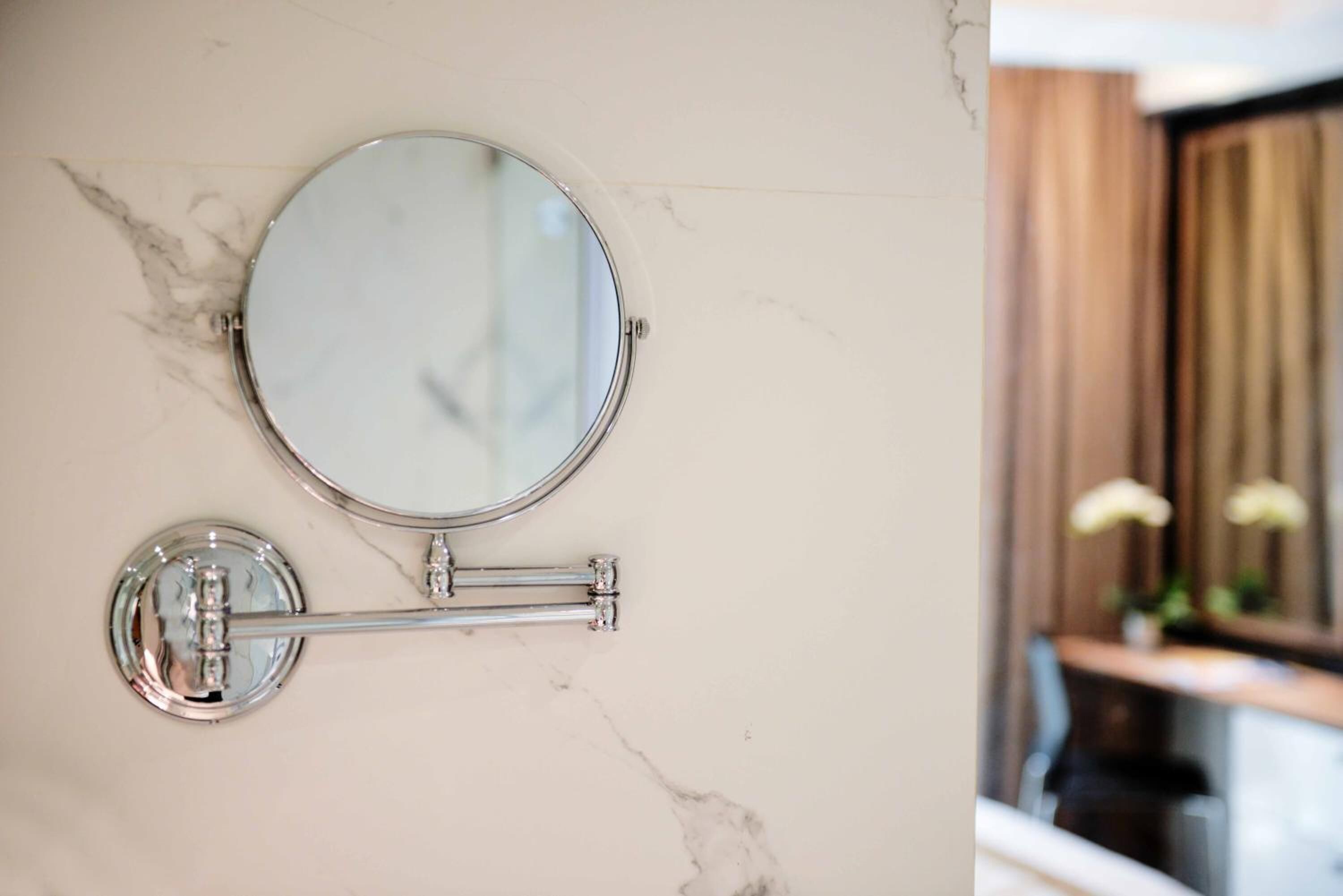 minibar, in-room safe, desk, blackout curtains