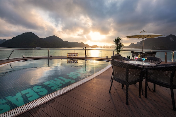 Outdoor pool, pool umbrellas, pool loungers