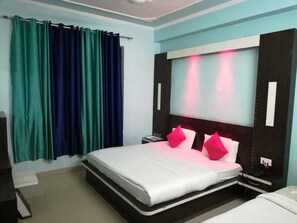 Soundproofing - Hotel KS International (50 meters from Railway Station) (Reasi)