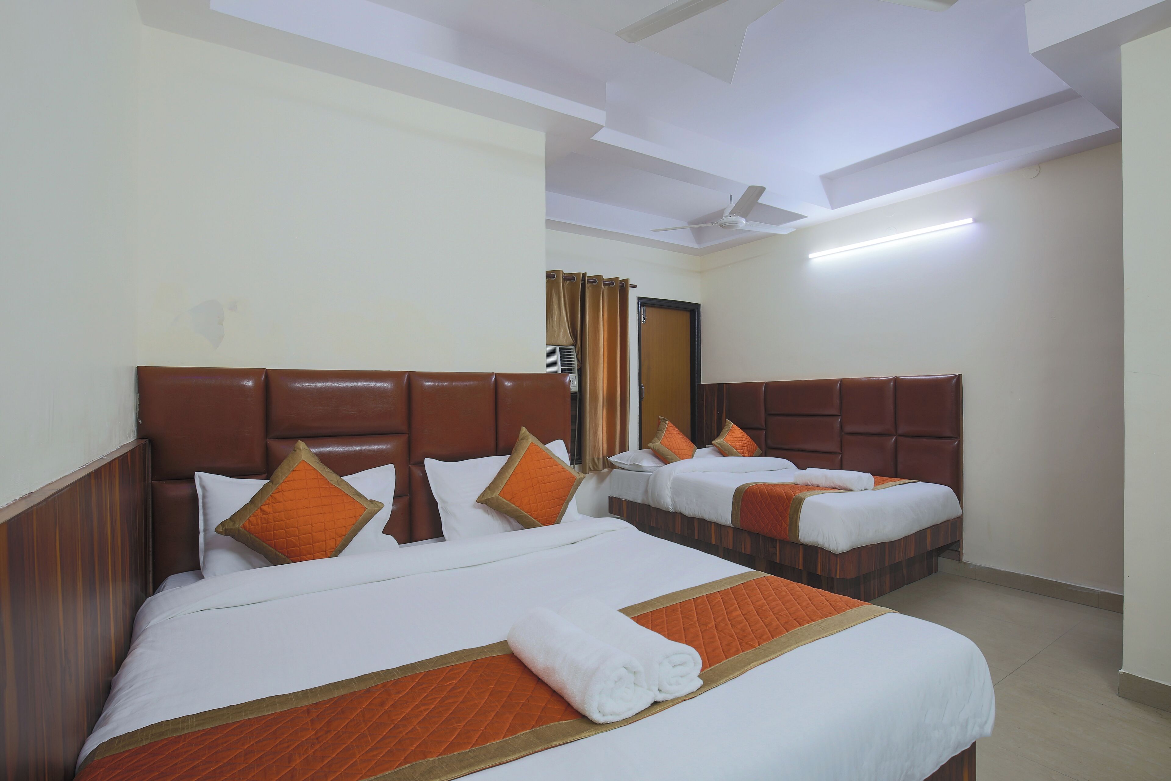 Foto - Hotel Sweet Home DX I Nearby New Delhi Railway Station