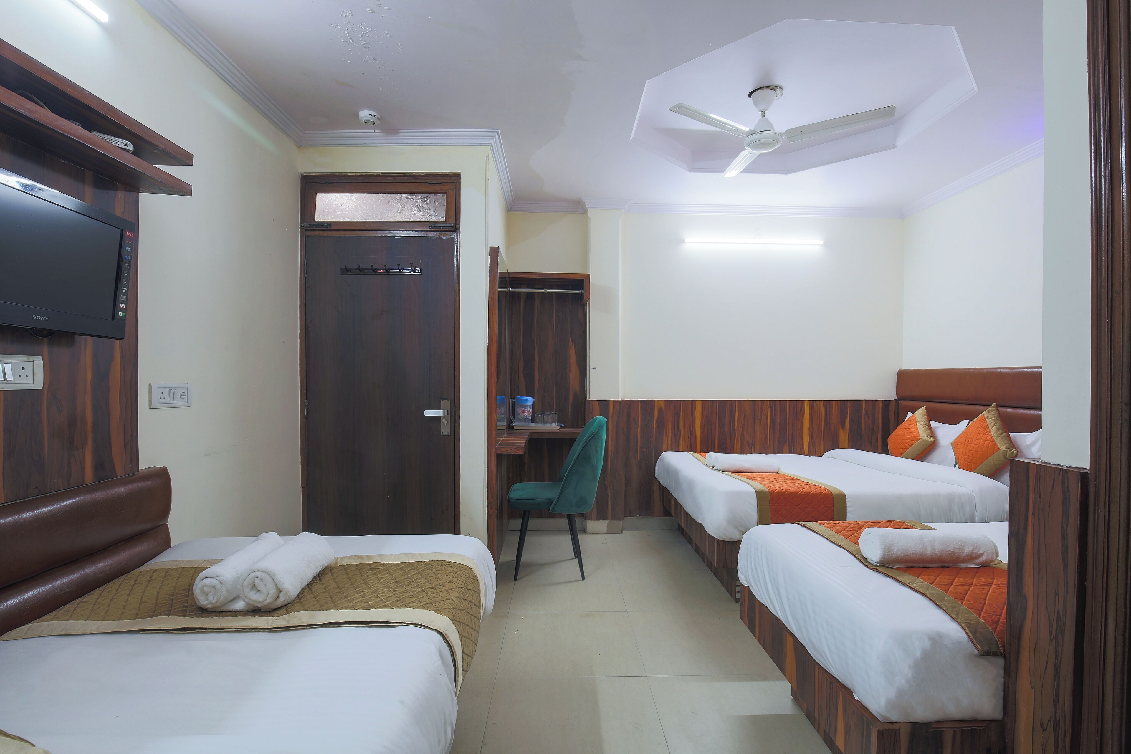 Foto - Hotel Sweet Home DX I Nearby New Delhi Railway Station