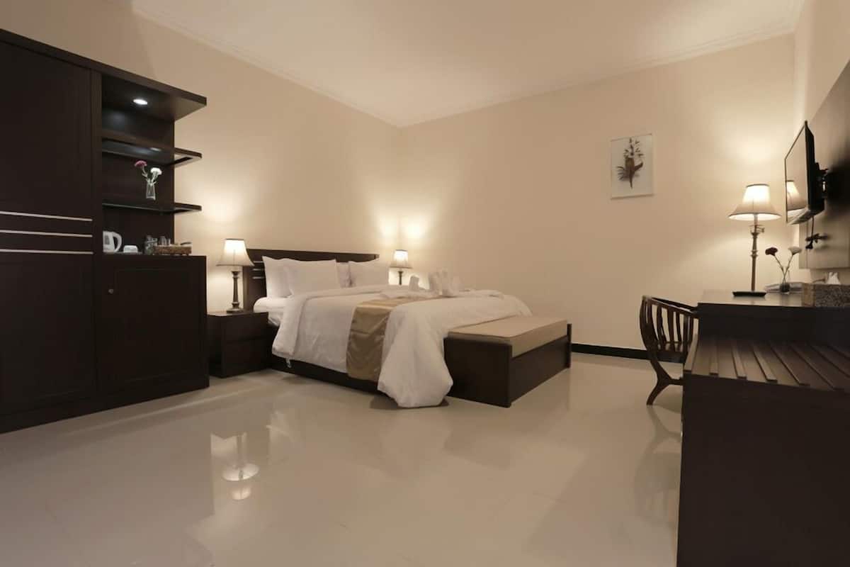 Habitación doble superior | Caja de seguridad en la habitación, escritorio y insonorización