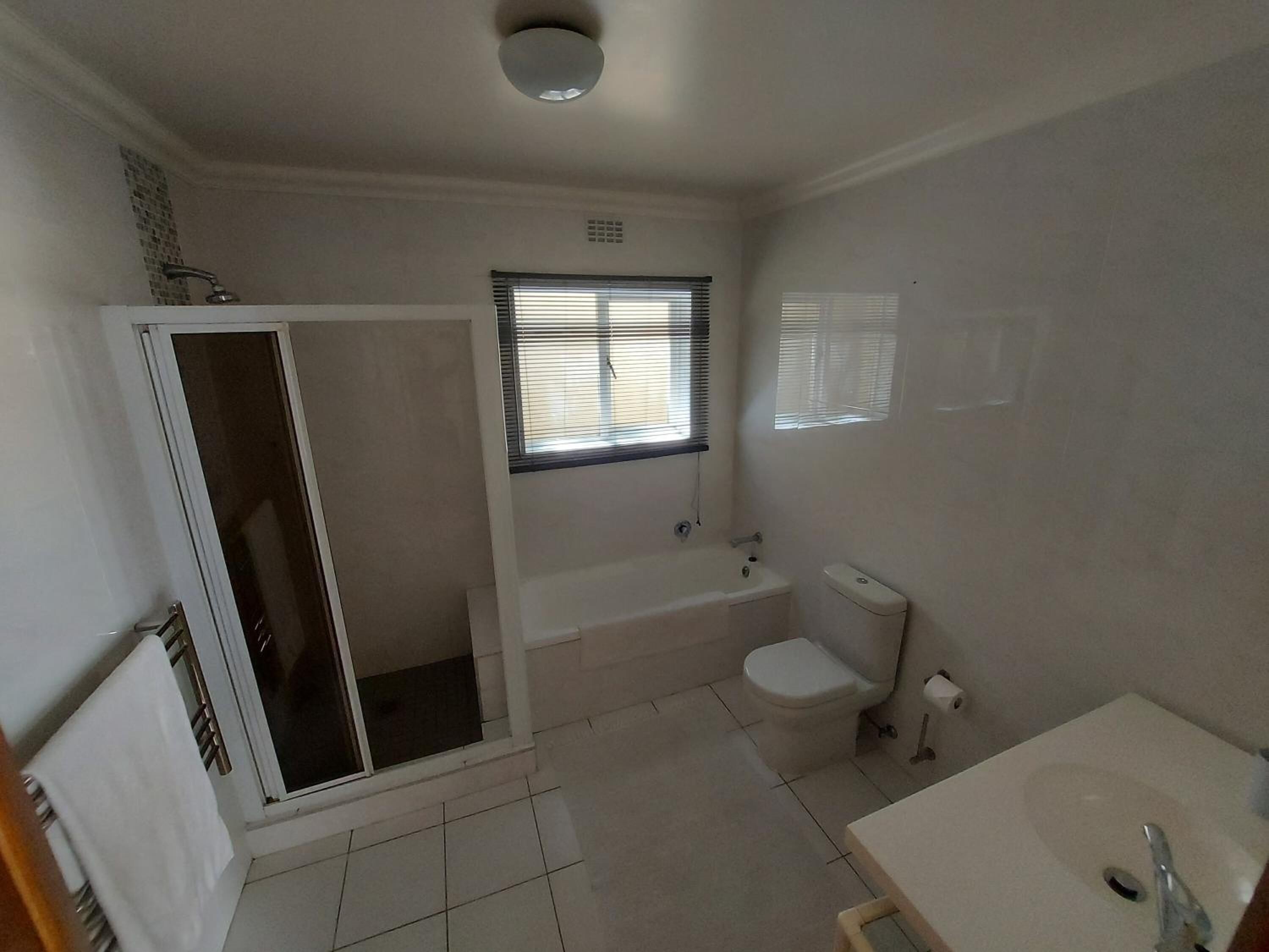 Photo - Newlands Guest House