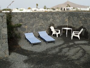 Terrace/patio - QUINTERO SUITES (NOPAL AND VEROL) 2 COUPLES? BOOK THE TWO SUITES (San Bartolomé)