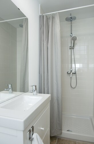 QUINTERO SUITES (NOPAL AND VEROL) 2 COUPLES? BOOK THE TWO SUITES