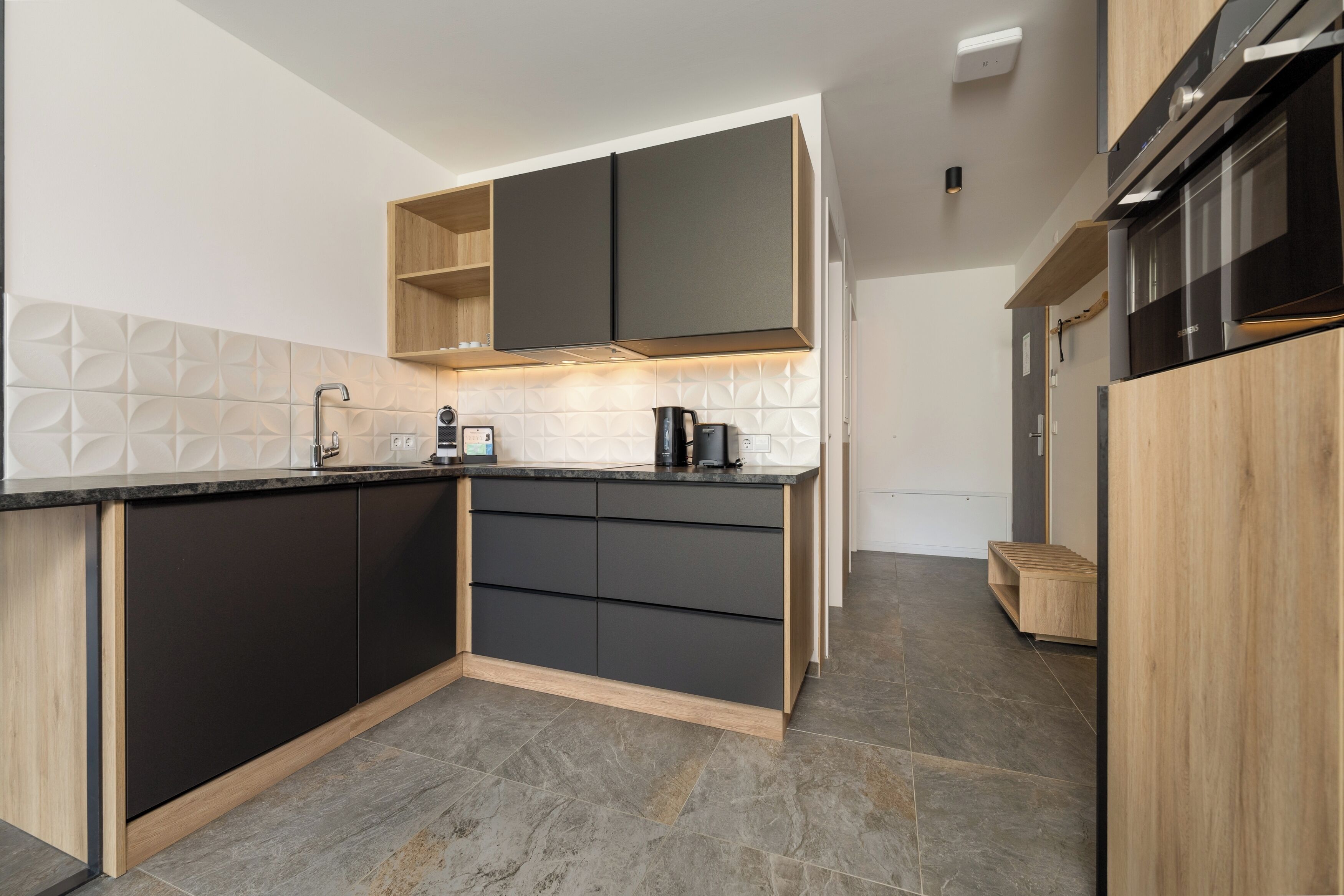 suite, 1 bedroom | private kitchen | espresso maker, coffee/tea maker, electric kettle