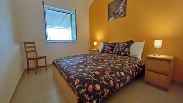 2 quartos, Wi-Fi de cortesia, roupa de cama