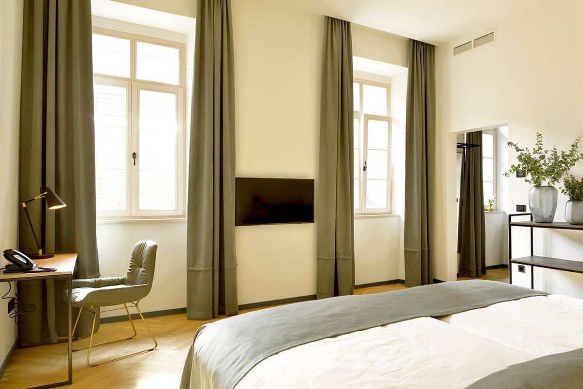 1 bedroom, egyptian cotton sheets, premium bedding, in-room safe