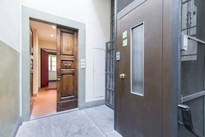 Vestibule