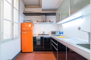 Maisonette, 2 Schlafzimmer | Eigene Küche | Großer Kühlschrank, Mikrowelle, Ofen, Herdplatte