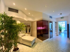 Sauna, bain à remous