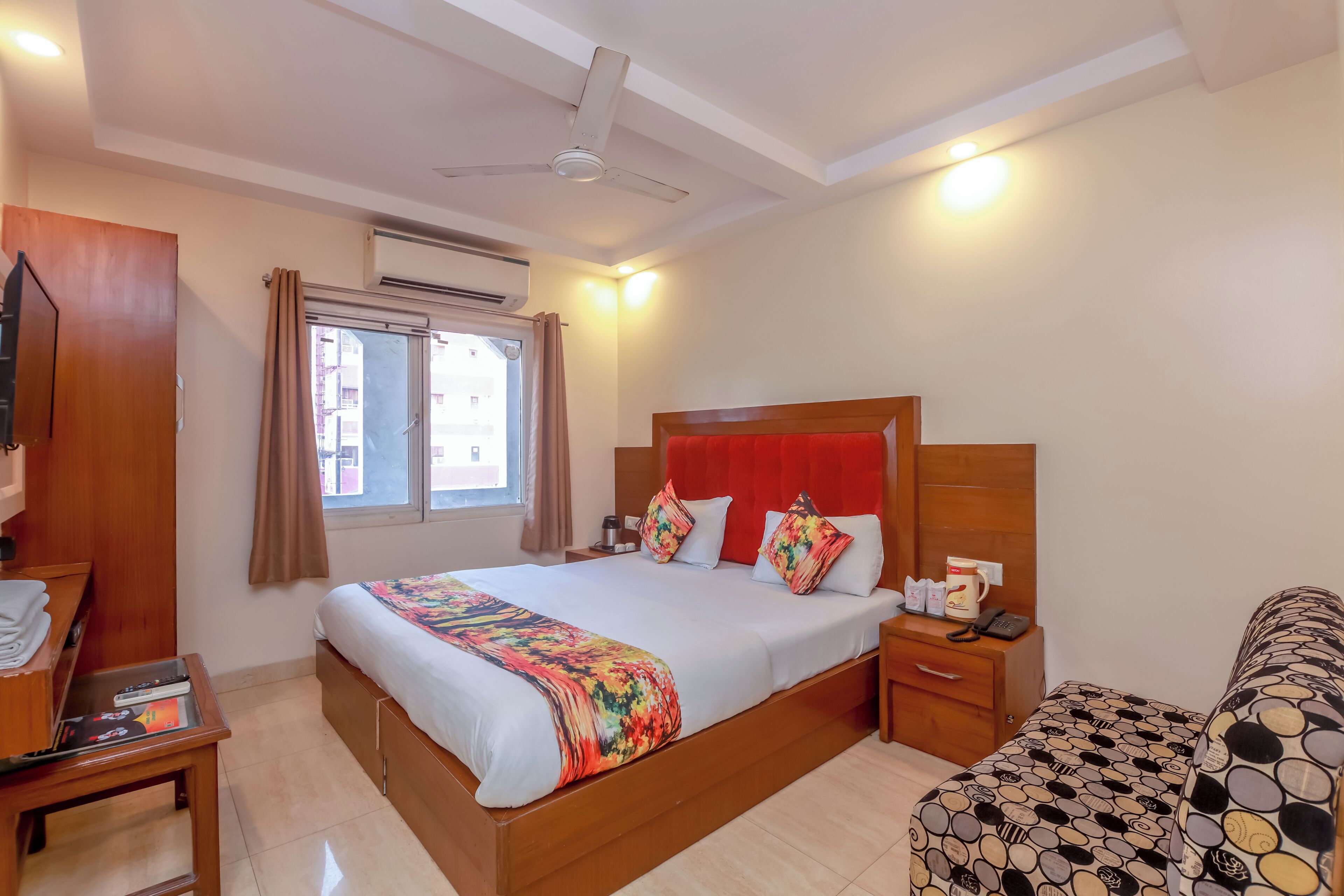 Photo - Hotel Avtar At New Delhi Railway Station