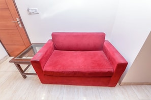 Deluxe-Zimmer, 1 Doppelbett, Nichtraucher | Essbereich im Zimmer