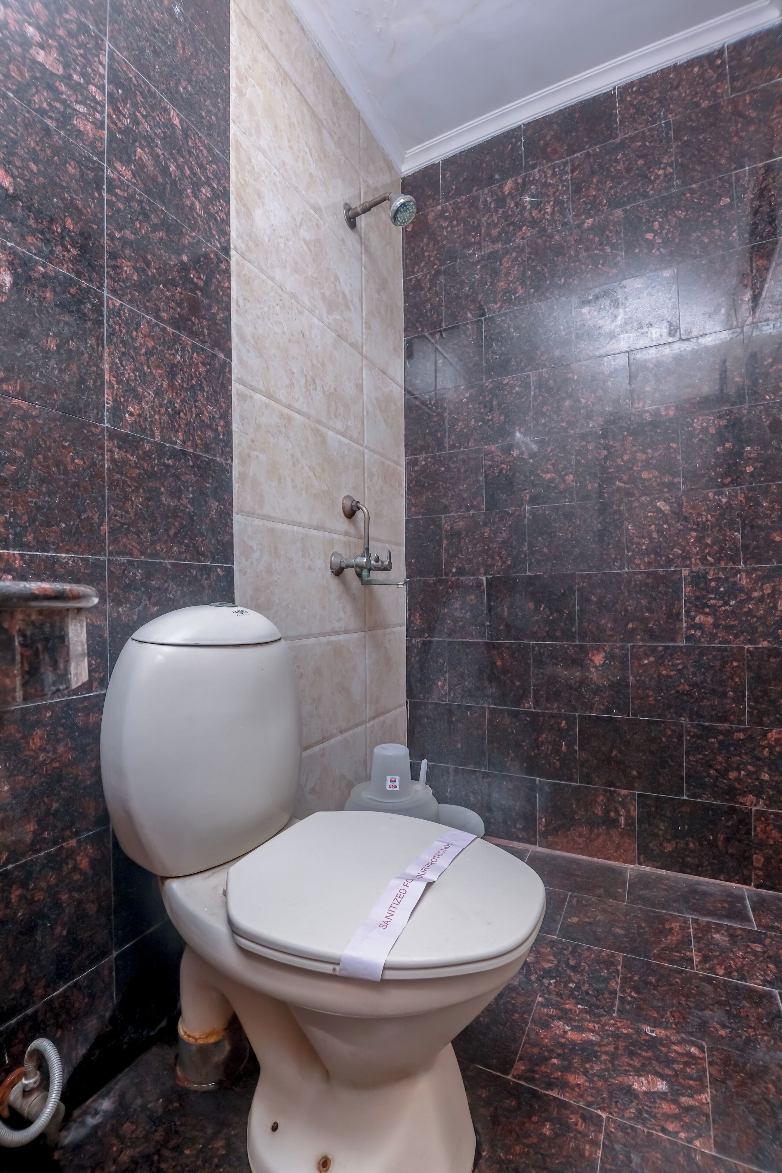 Photo - Hotel Avtar At New Delhi Railway Station
