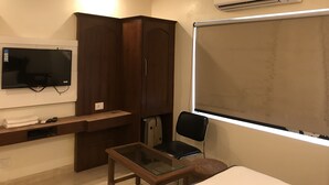 Habitación ejecutiva, 1 cama doble, no fumadores | Servicio de la habitación