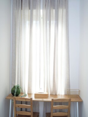 Deluxe Room | Soundproofing, iron/ironing board, free WiFi, bed sheets - Costantino Home (Pompei)