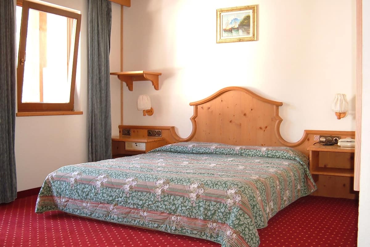 1 bedroom, minibar, in-room safe, free WiFi