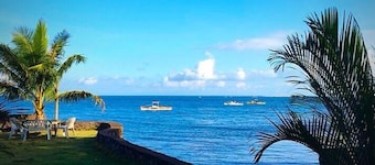 Puesta del Sol Beach Bungalows