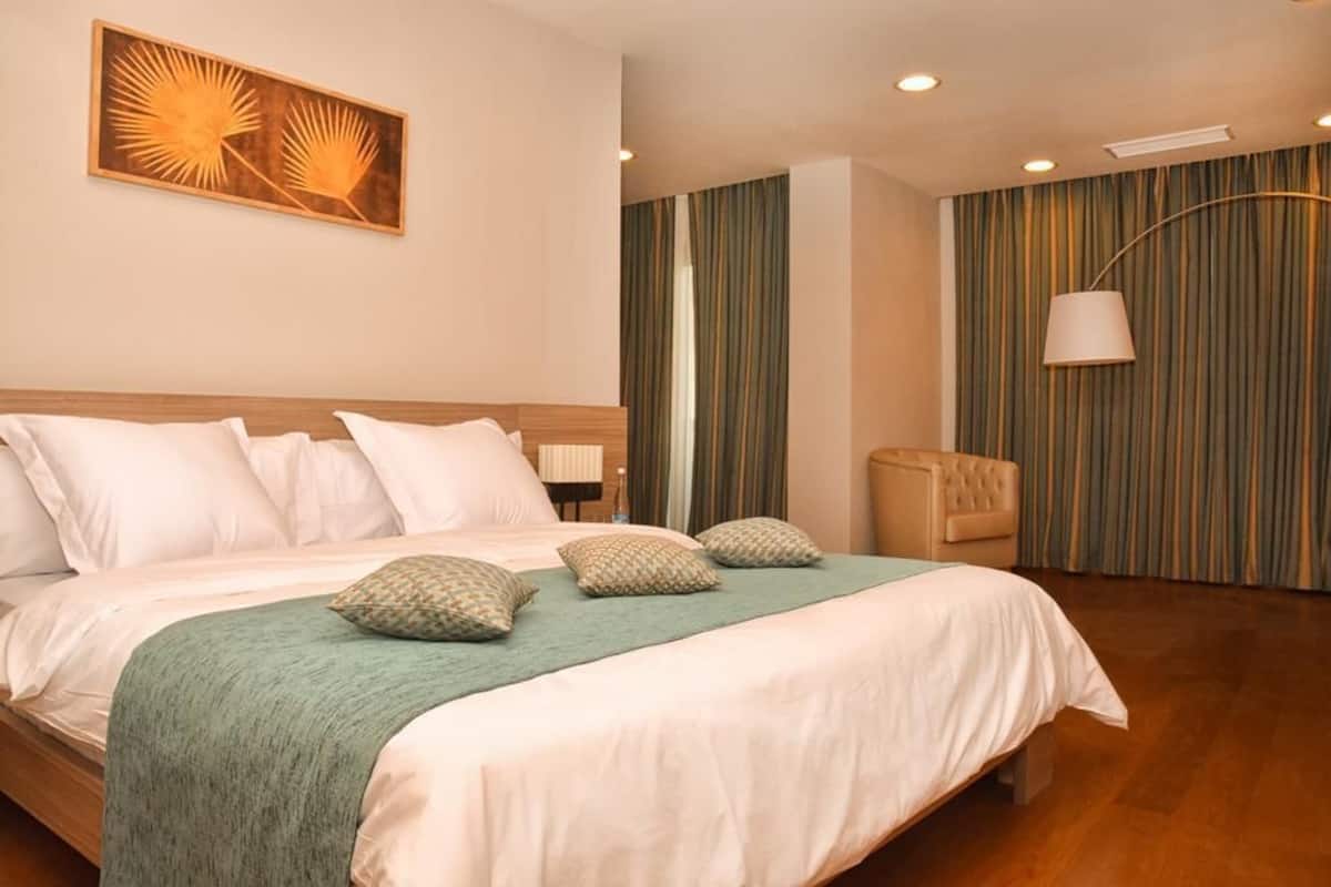 Junior Double Room, 1 Queen Bed, Non Smoking