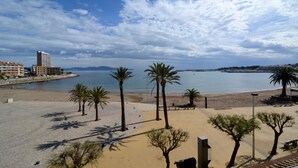 Beach - RIELLS PLATJA (Escala)