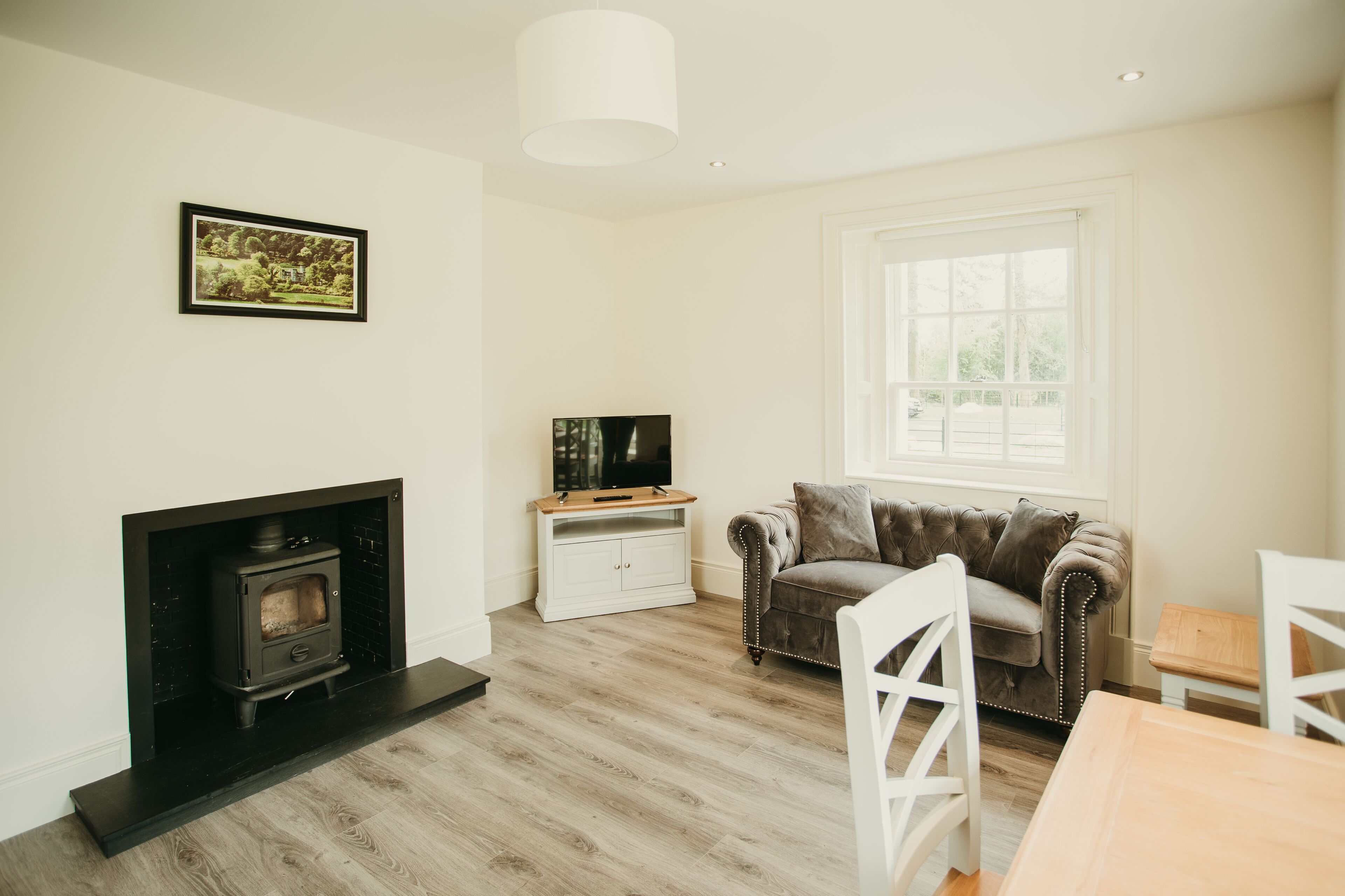 gatelodge | living area | 32-inch led tv with digital channels, tv