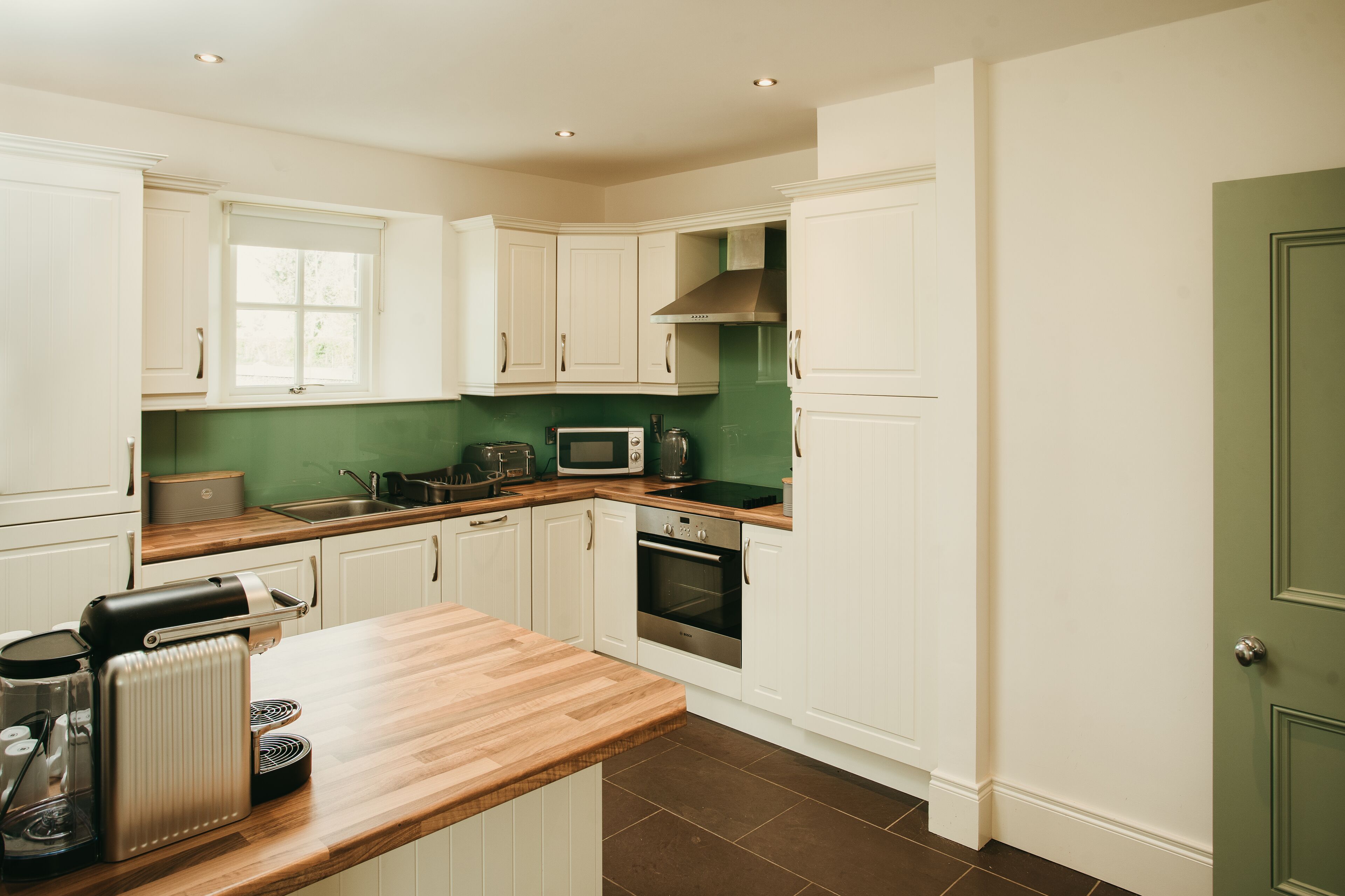 gatelodge | private kitchen | electric kettle