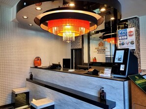 Reception - APA Hotel Hachioji Eki Nishi (Hachioji)