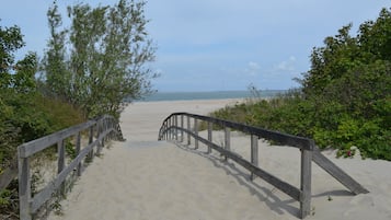 Vlak bij het strand