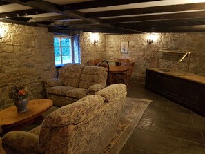 Executive lounge - The Marston Inn (Yeovil)