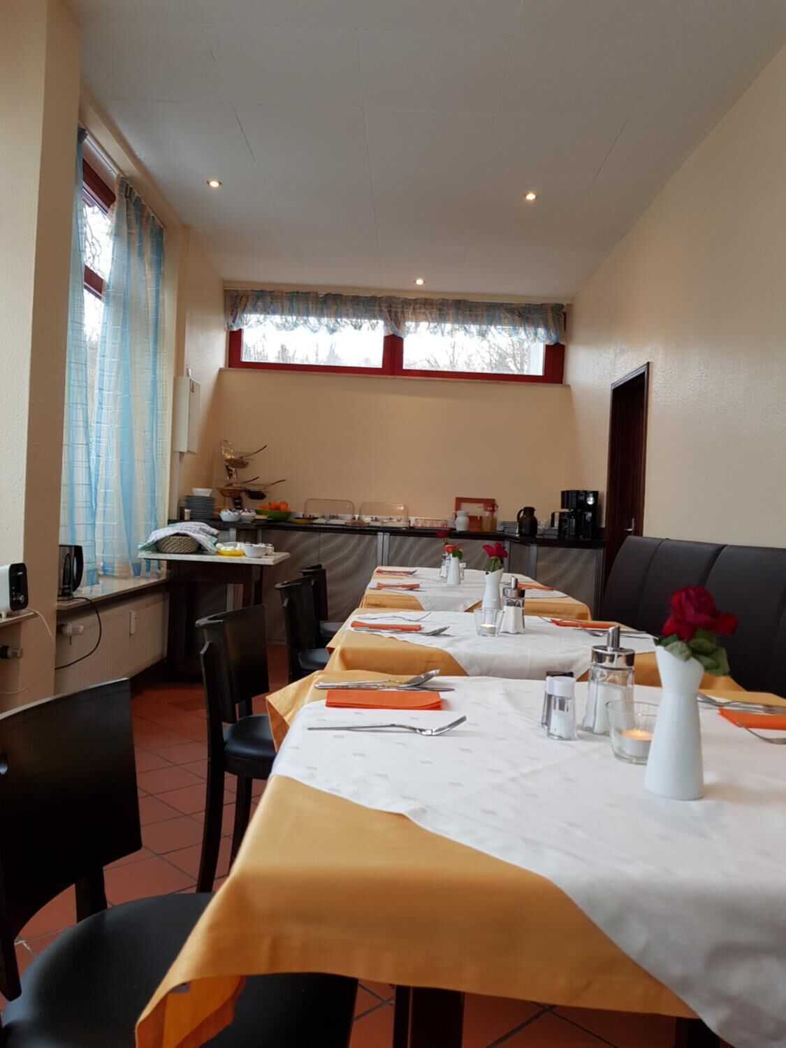 lunch and dinner served, indian cuisine