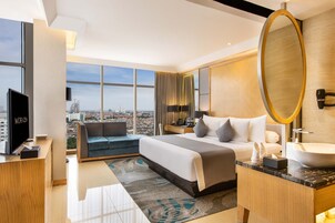 Premium bedding, minibar, in-room safe, desk