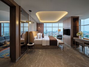 Phòng Grand, 1 phòng ngủ, không hút thuốc, quang cảnh thành phố | Bộ đồ giường cao cấp, minibar, két bảo mật tại phòng 