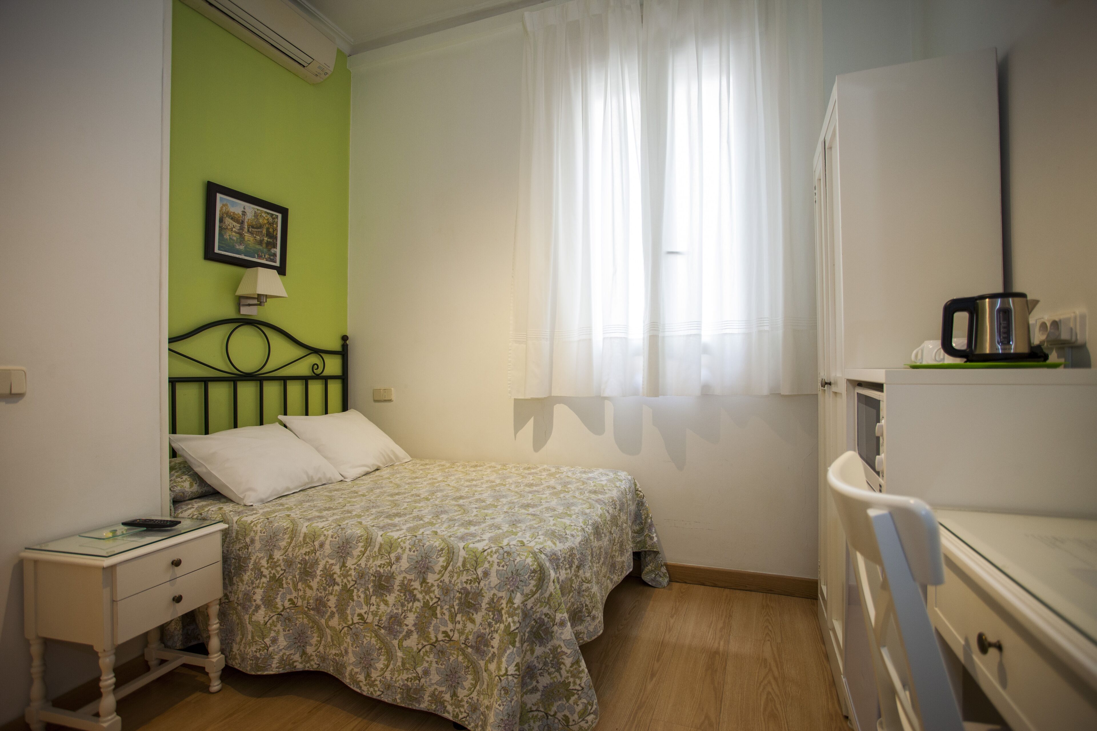 Photo - Ava Rooms