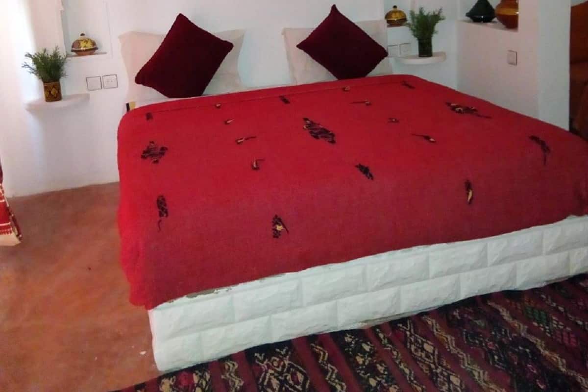 Habitación doble superior | Tabla de planchar con plancha, cunas gratuitas y wifi gratis 