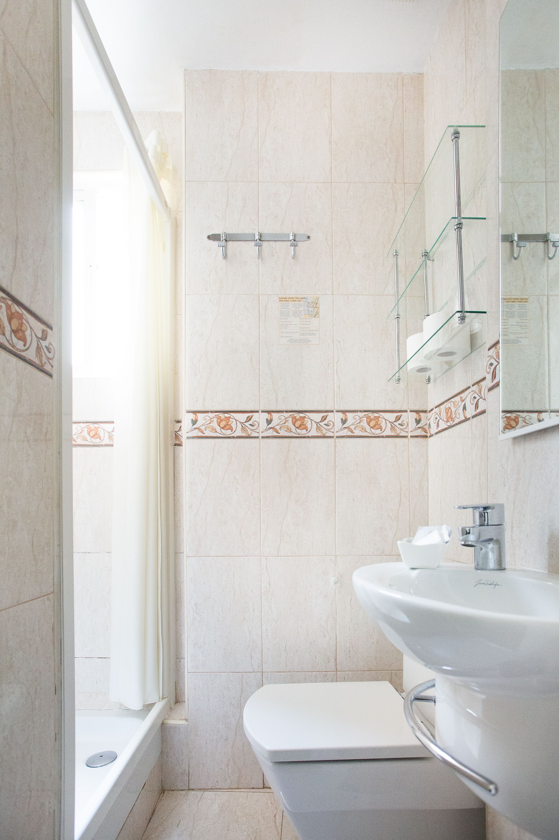 Foto - Hostal Los Alpes