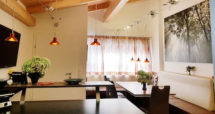 gemütliches Ferienhaus, in schöner zentraler Lage nahe Schizentrum und Therme