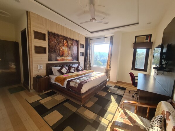 Habitación doble Deluxe, 1 cama matrimonial, para no fumadores | Wifi gratis y ropa de cama 