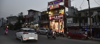 Hotel Grand Raga