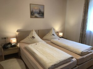 1 Schlafzimmer, Internetzugang, Bettwäsche, Rollstuhlgeeignet