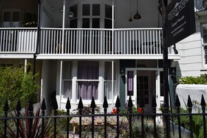 Fachada del alojamiento