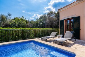 Pool - Villa Esquina in Son Mojer-Cala Santanyí, near the beach, with pool and wifi (Cala Santanyí)