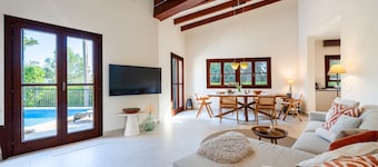 Villa Esquina à Son Mojer-Cala Santanyí, près de la plage, avec piscine et wifi