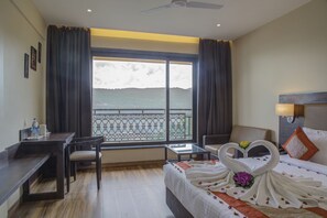 Deluxe Double Room, 1 Double Bed, Non Smoking