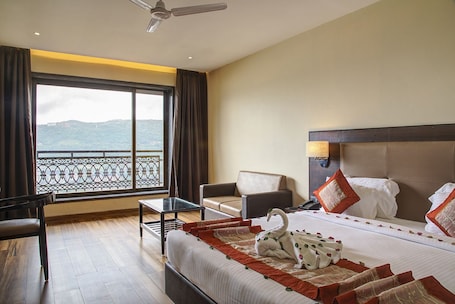 Deluxe Double Room, 1 Double Bed, Non Smoking. Antariksh Retreat