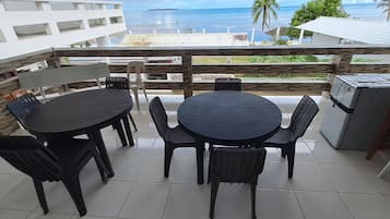 Egyptian cotton sheets, premium bedding, memory-foam beds, minibar