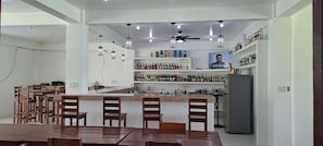 Bar (in der Unterkunft)
