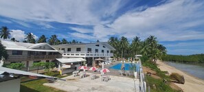 Egyptian cotton sheets, premium bedding, memory foam beds, minibar -  Chilly Beach Resort Palawan (Aborlan)